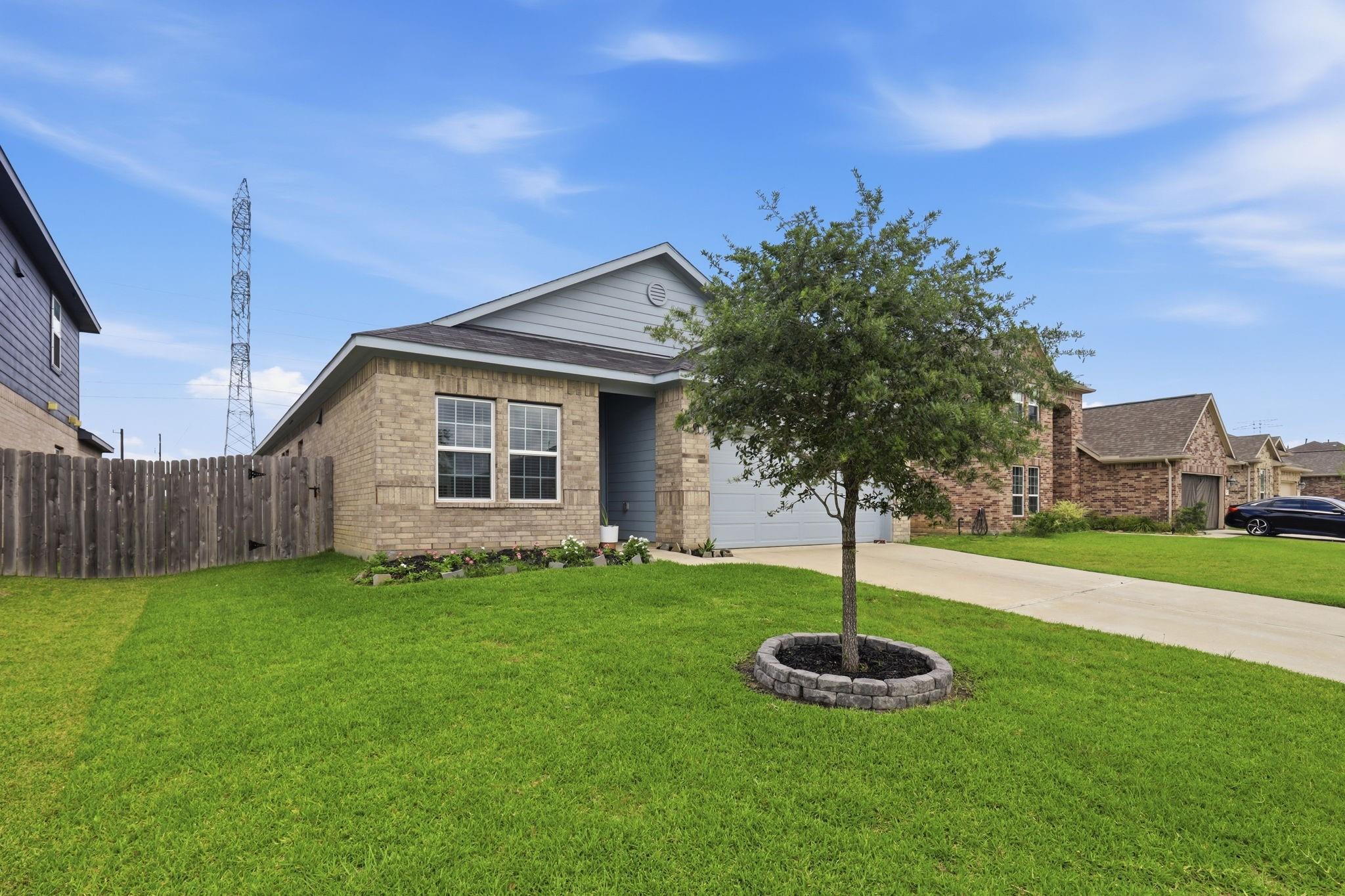8002 Brooks Crossing Drive
