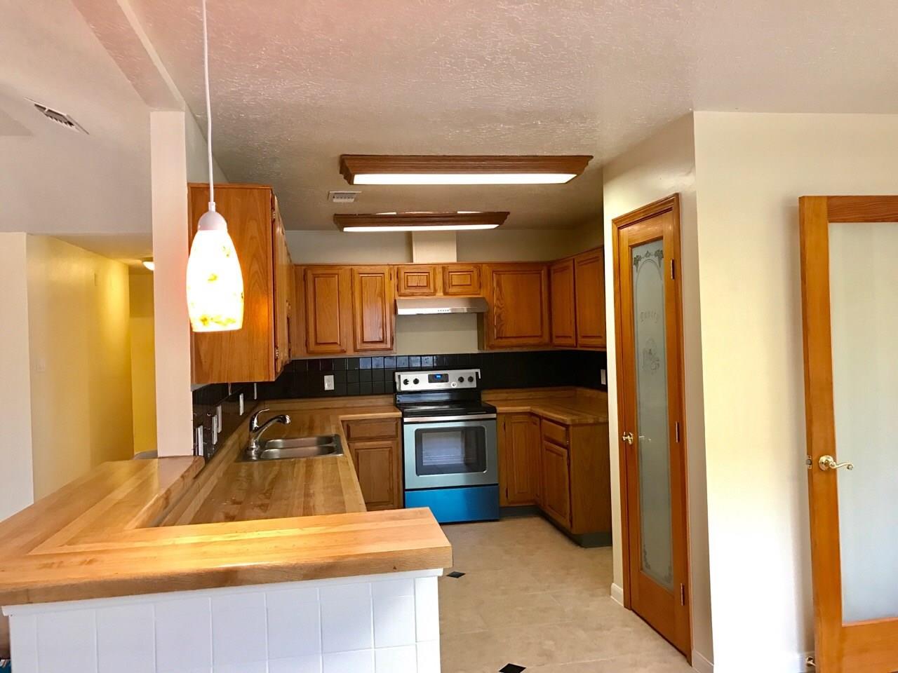 2118 Endicott Lane