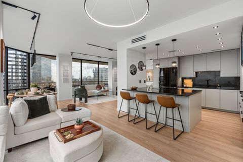 Photo of 14 Greenway Plaza #9R, Houston, TX 77046 (MLS # 10119386)