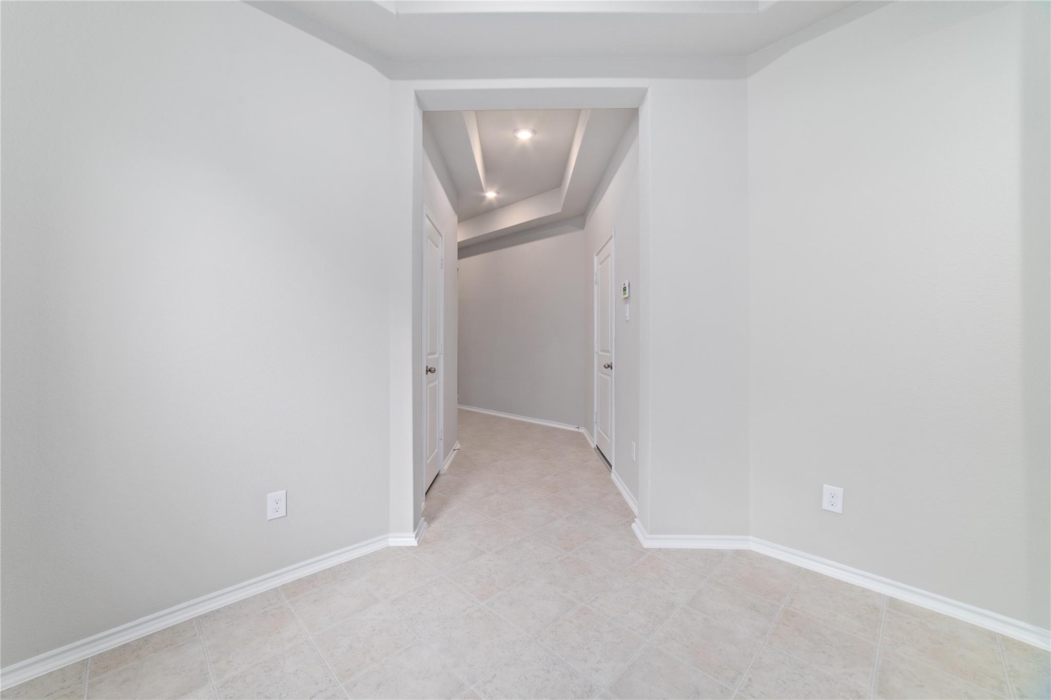 20515 Laila Manor