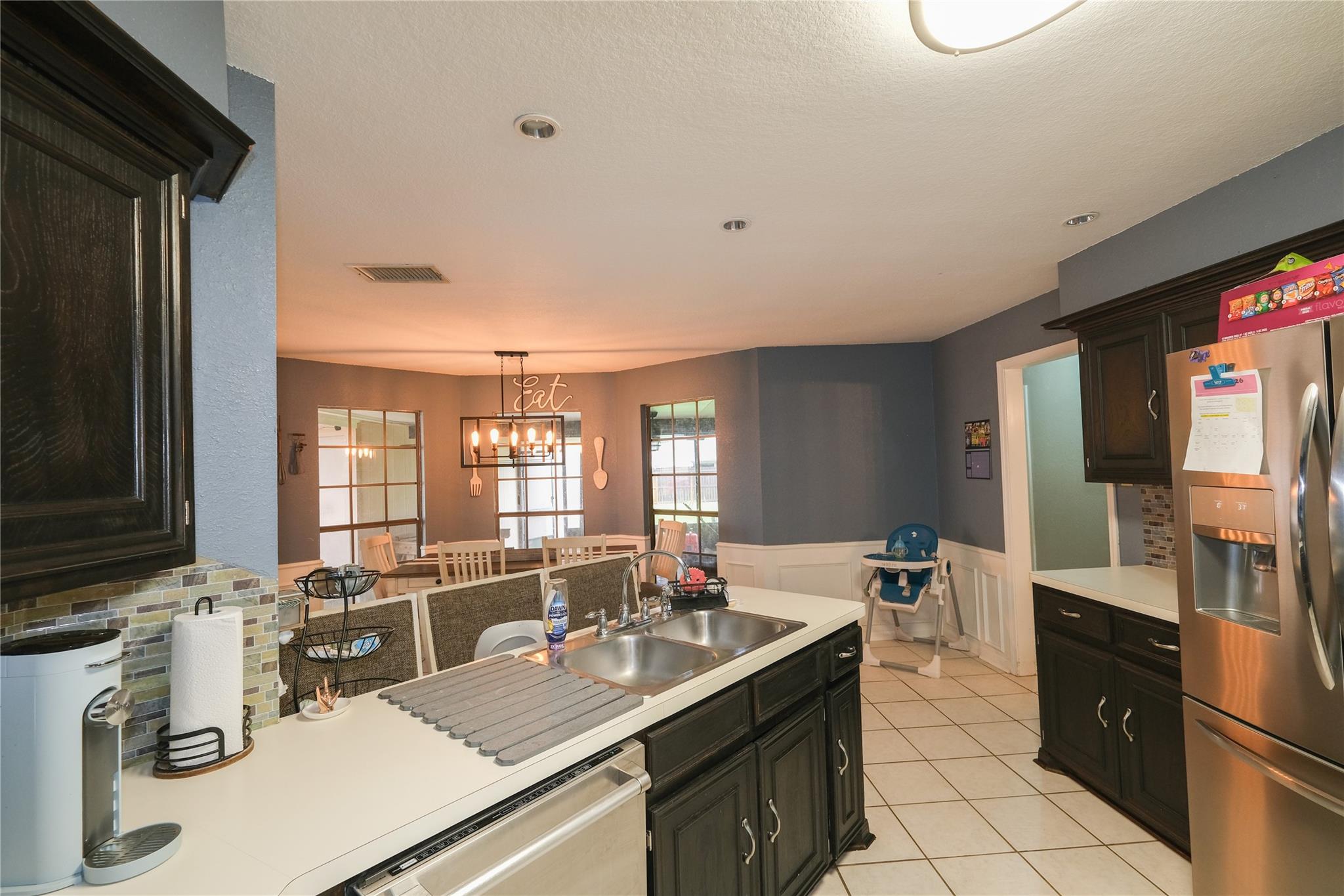 316 Raintree Lane