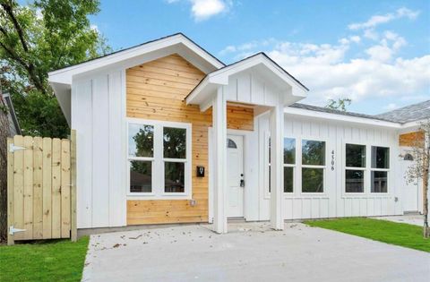 Photo of 4506 Phlox Street #A, Houston, TX 77051 (MLS # 28971078)