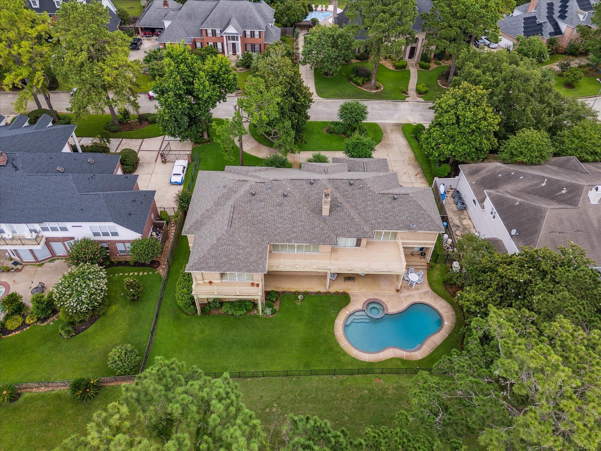 1627 Scenic Shore Drive