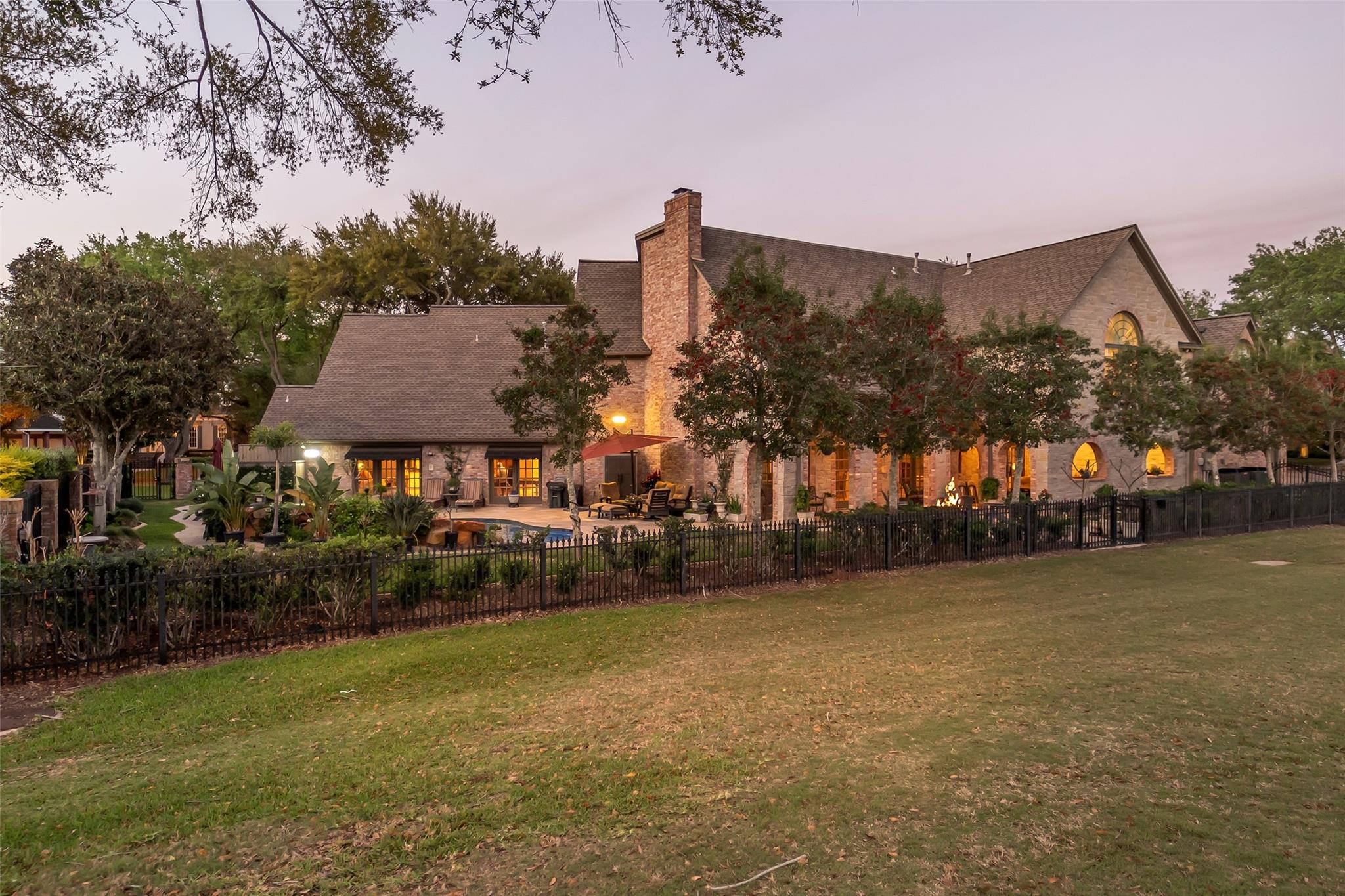 23 Muirfield Way