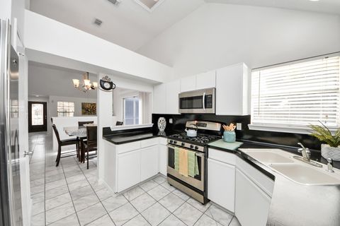 Photo of 13943 Cantwell Drive, Houston, TX 77014 (MLS # 88488122)