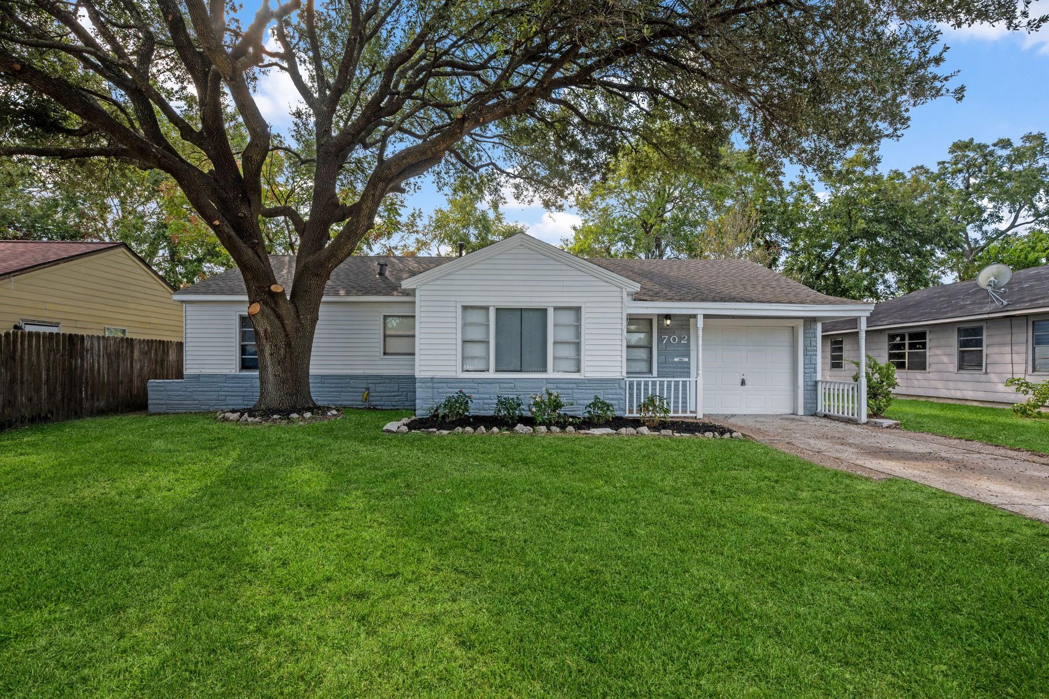 702 S Circle Drive