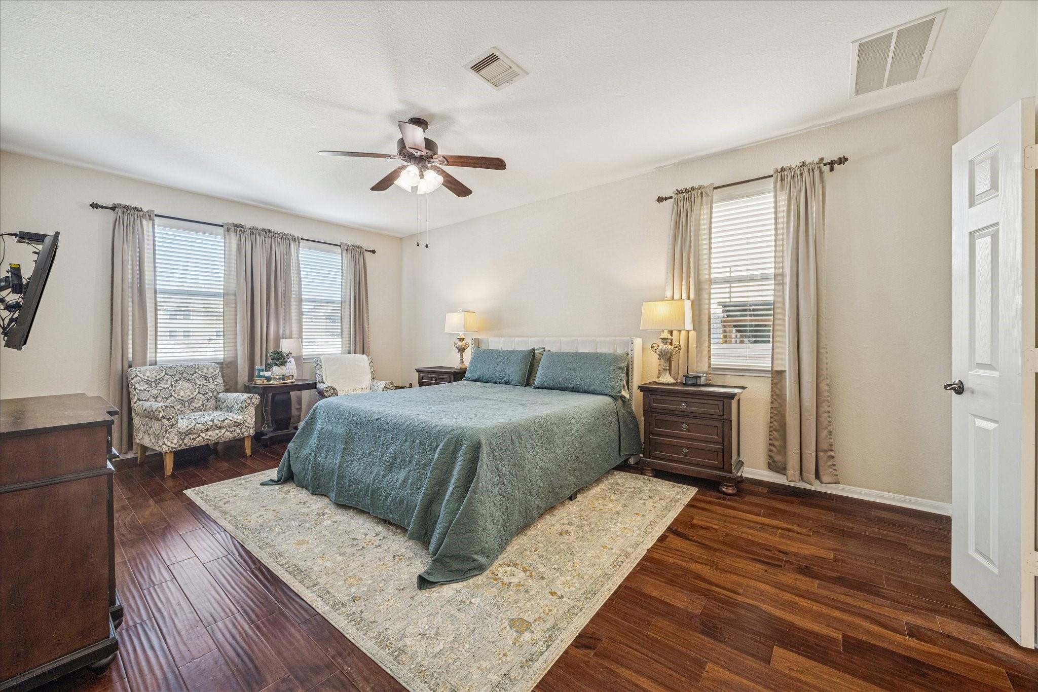 3414 Old Holly Drive