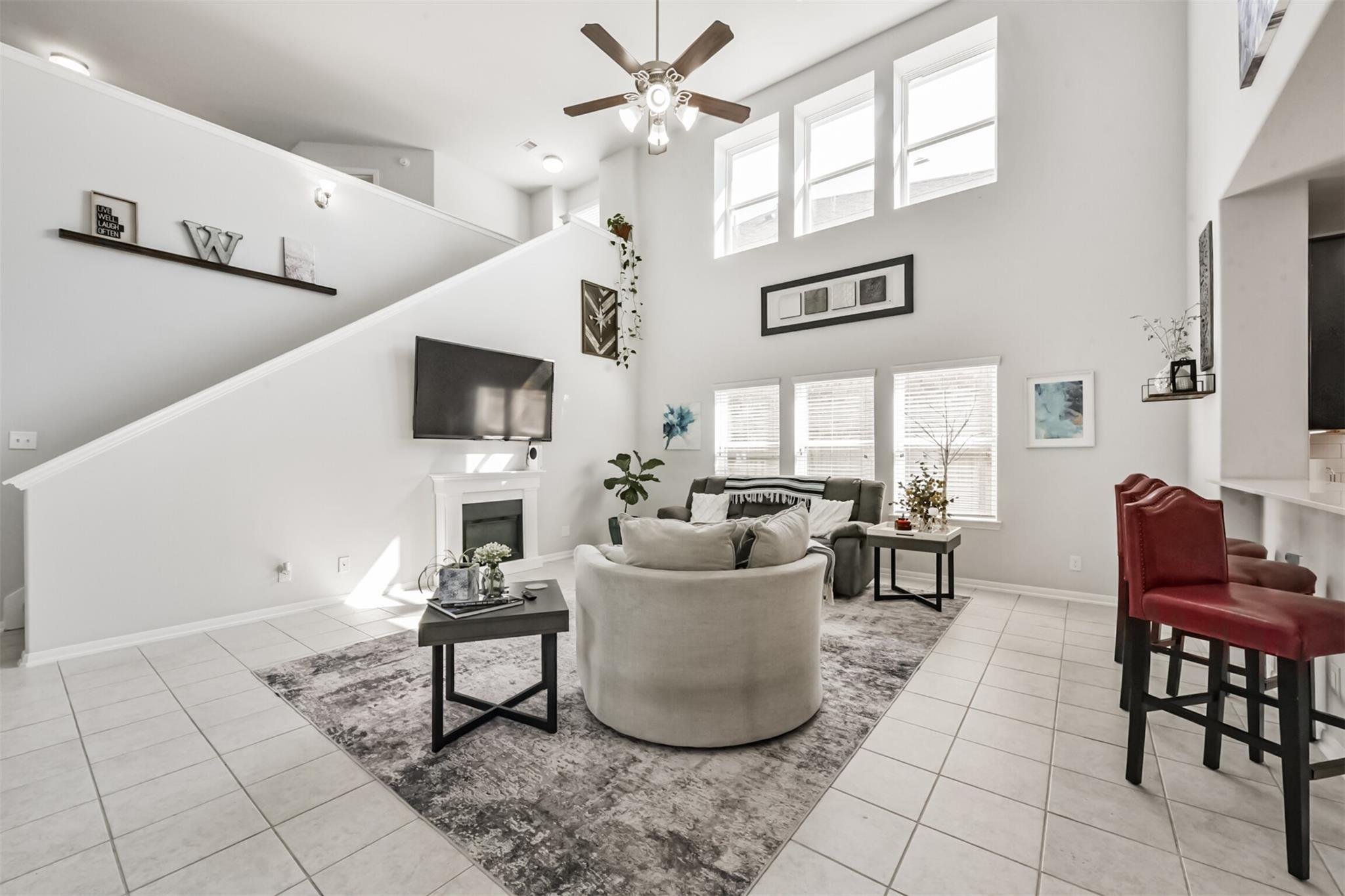 10018 Chase Court