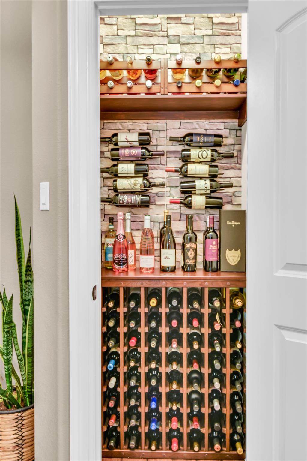 401 Heritage Oaks Drive