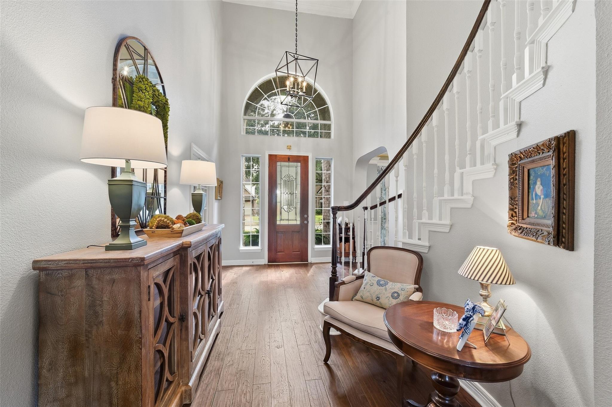 22514 Sierra Lake Court