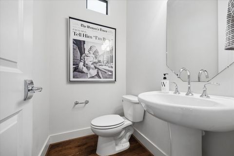 Tiny photo for 2110 Genesee Street, Houston, TX 77006 (MLS # 72253330)