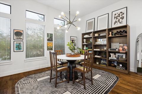 Tiny photo for 2110 Genesee Street, Houston, TX 77006 (MLS # 72253330)