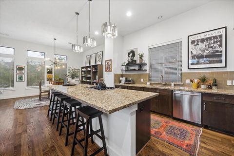 Tiny photo for 2110 Genesee Street, Houston, TX 77006 (MLS # 72253330)