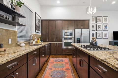 Tiny photo for 2110 Genesee Street, Houston, TX 77006 (MLS # 72253330)