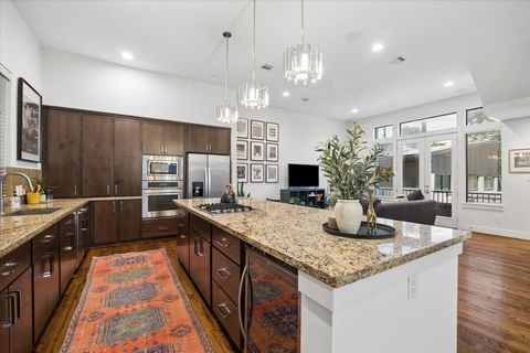 Tiny photo for 2110 Genesee Street, Houston, TX 77006 (MLS # 72253330)