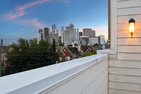 Tiny photo for 2110 Genesee Street, Houston, TX 77006 (MLS # 72253330)