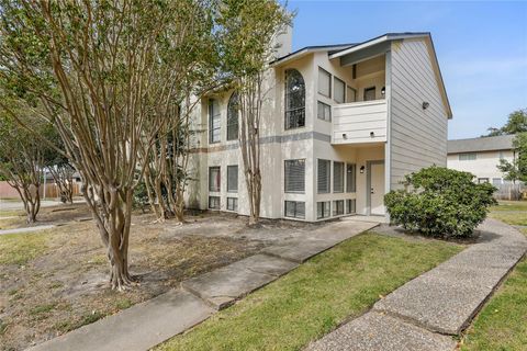 Photo of 7890 W Bellfort Avenue #7890, Houston, TX 77071 (MLS # 57046086)