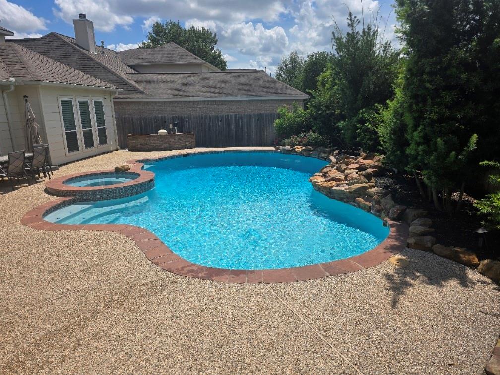 18423 Bivens Bend