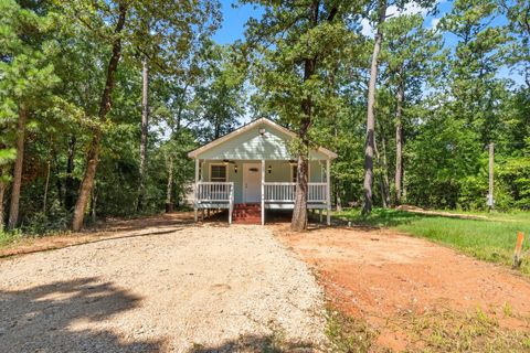 Photo of 161 Evergreen, Livingston, TX 77351 (MLS # 38593226)