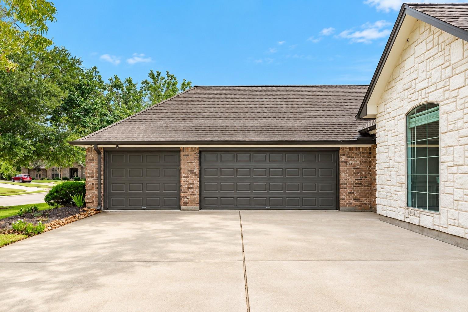 52 English Oak Court