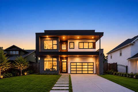 Photo of 963 W 41st Street, Houston, TX 77018 (MLS # 88088232)