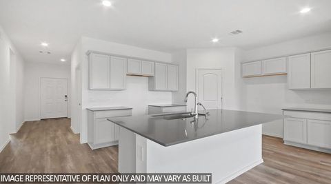 Photo of 530 Samuel Ridge, Dayton, TX 77535 (MLS # 42600723)