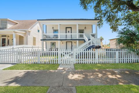 Photo of 3403 Ursuline Street, Galveston, TX 77550 (MLS # 91466703)