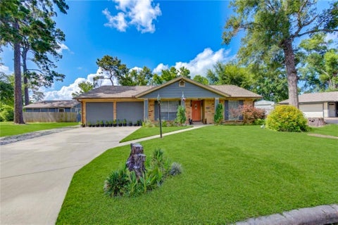 Photo of 12803 Louisville Street, Houston, TX 77015 (MLS # 53554732)