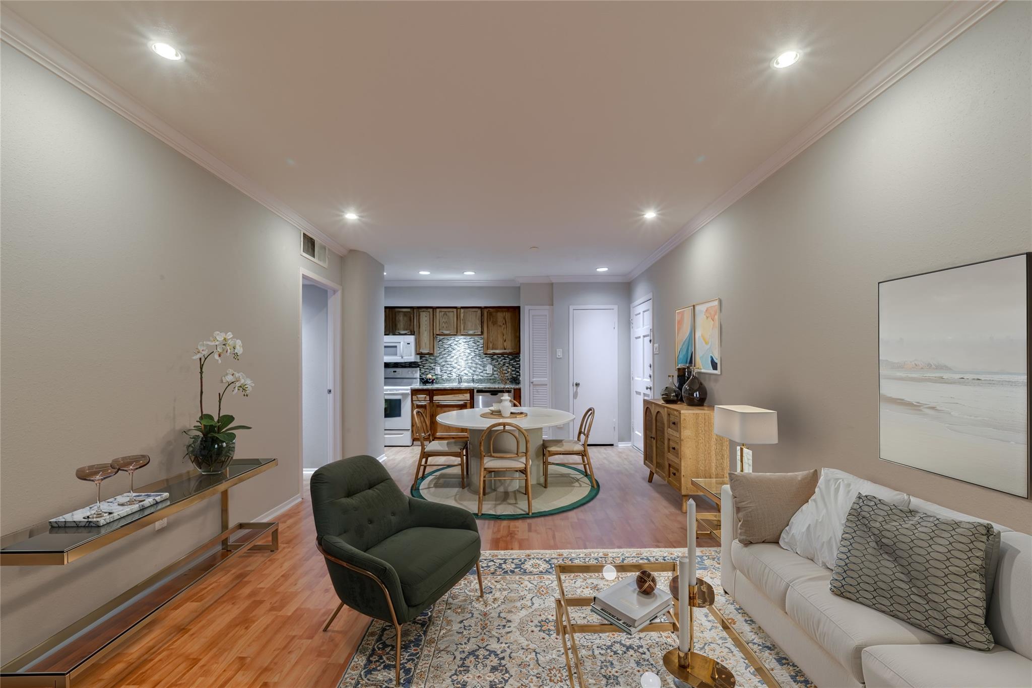 Houston, Texas 77063, United States, 1 Bedroom Bedrooms, ,1 BathroomBathrooms,Residential,Active,184521