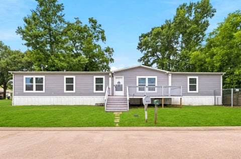 Photo of 406 Baker Circle, Ames, TX 77575 (MLS # 29450562)