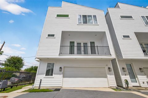 Photo of 4806 Gano Street #C, Houston, TX 77009 (MLS # 16833661)