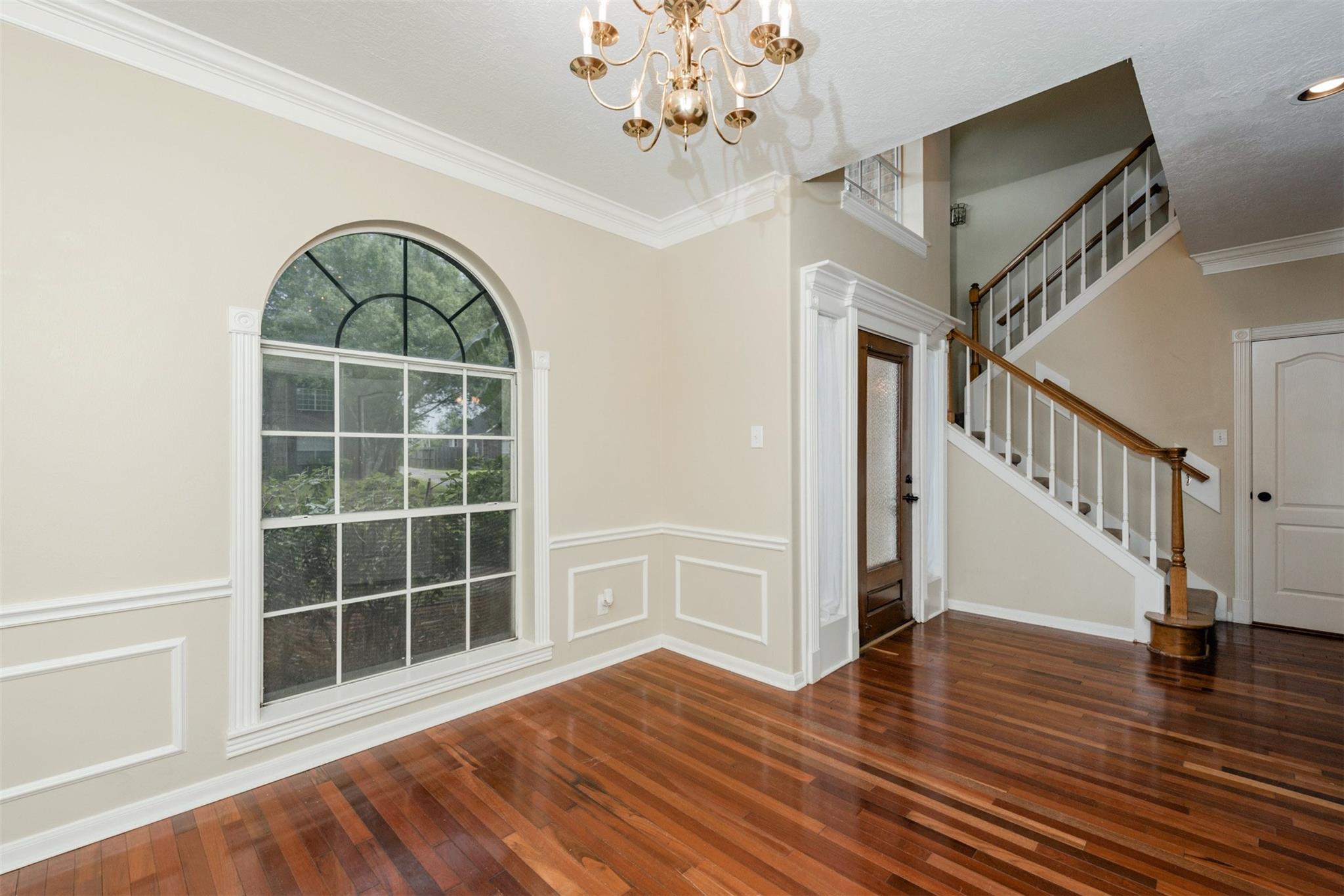 215 Sunset Ridge