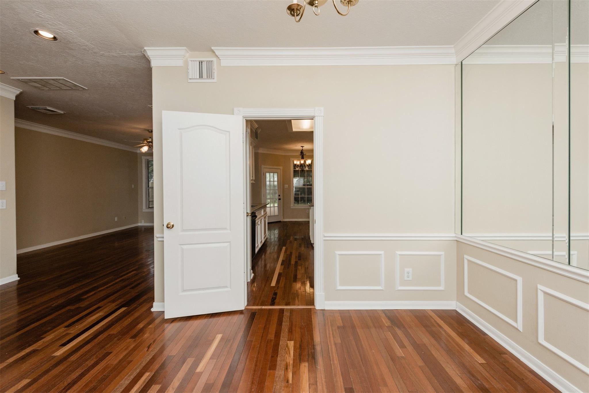 215 Sunset Ridge