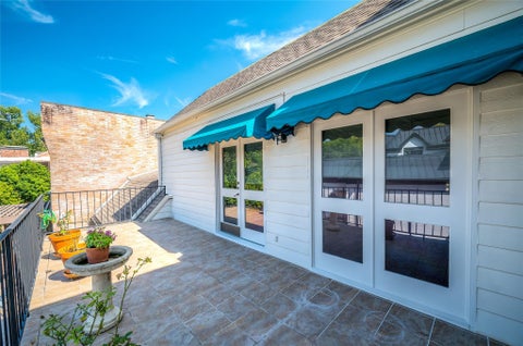 Tiny photo for 5753 Indian Circle, Houston, TX 77057 (MLS # 58633082)