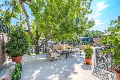 Tiny photo for 5753 Indian Circle, Houston, TX 77057 (MLS # 58633082)