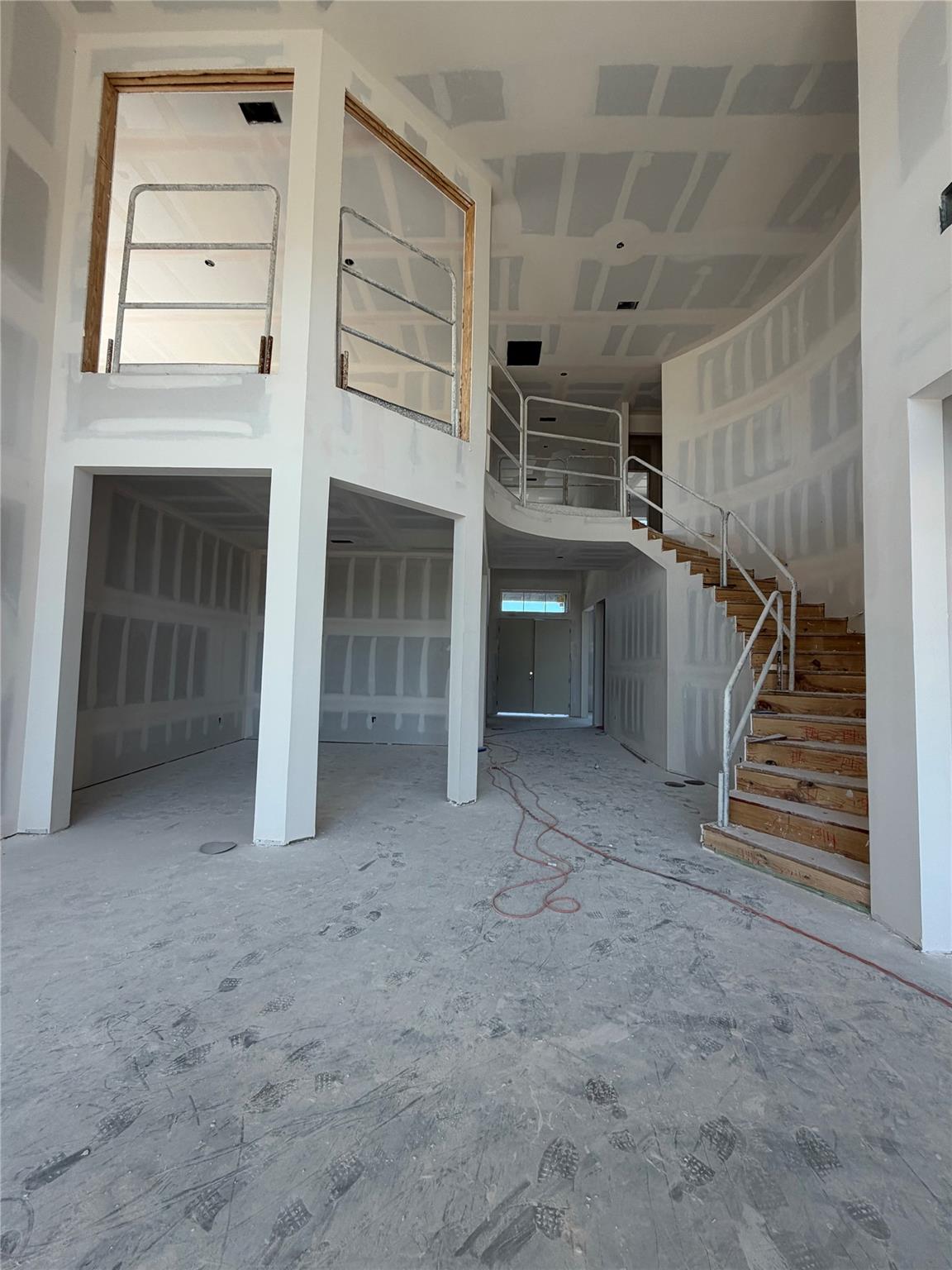 8729 Antelope Canyon Way