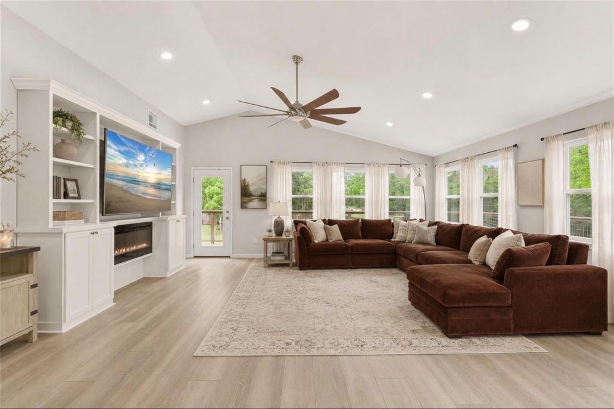 6310 Wickwillow Lane