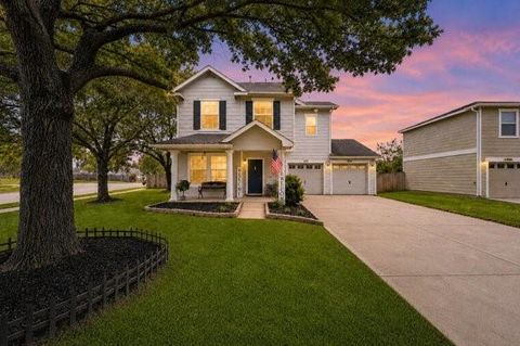 Photo of 6503 Fairbrook Park Lane, Spring, TX 77379 (MLS # 35030128)