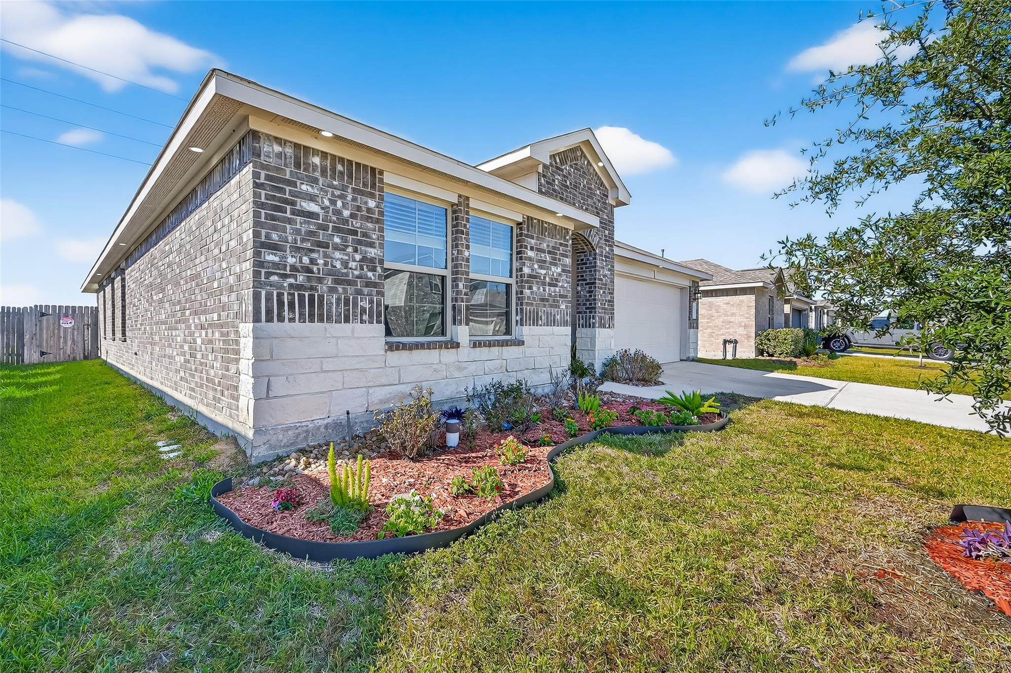 5623 Providence Green Court