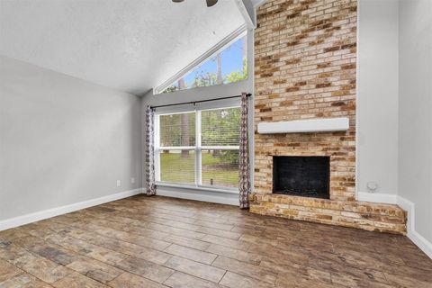 Tiny photo for 115 Red Oak Lane, Conroe, TX 77304 (MLS # 64044070)