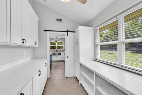 Tiny photo for 115 Red Oak Lane, Conroe, TX 77304 (MLS # 64044070)