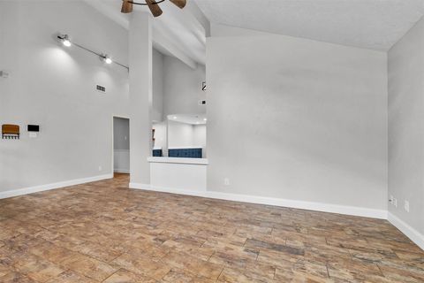 Tiny photo for 115 Red Oak Lane, Conroe, TX 77304 (MLS # 64044070)
