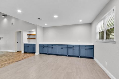Tiny photo for 115 Red Oak Lane, Conroe, TX 77304 (MLS # 64044070)