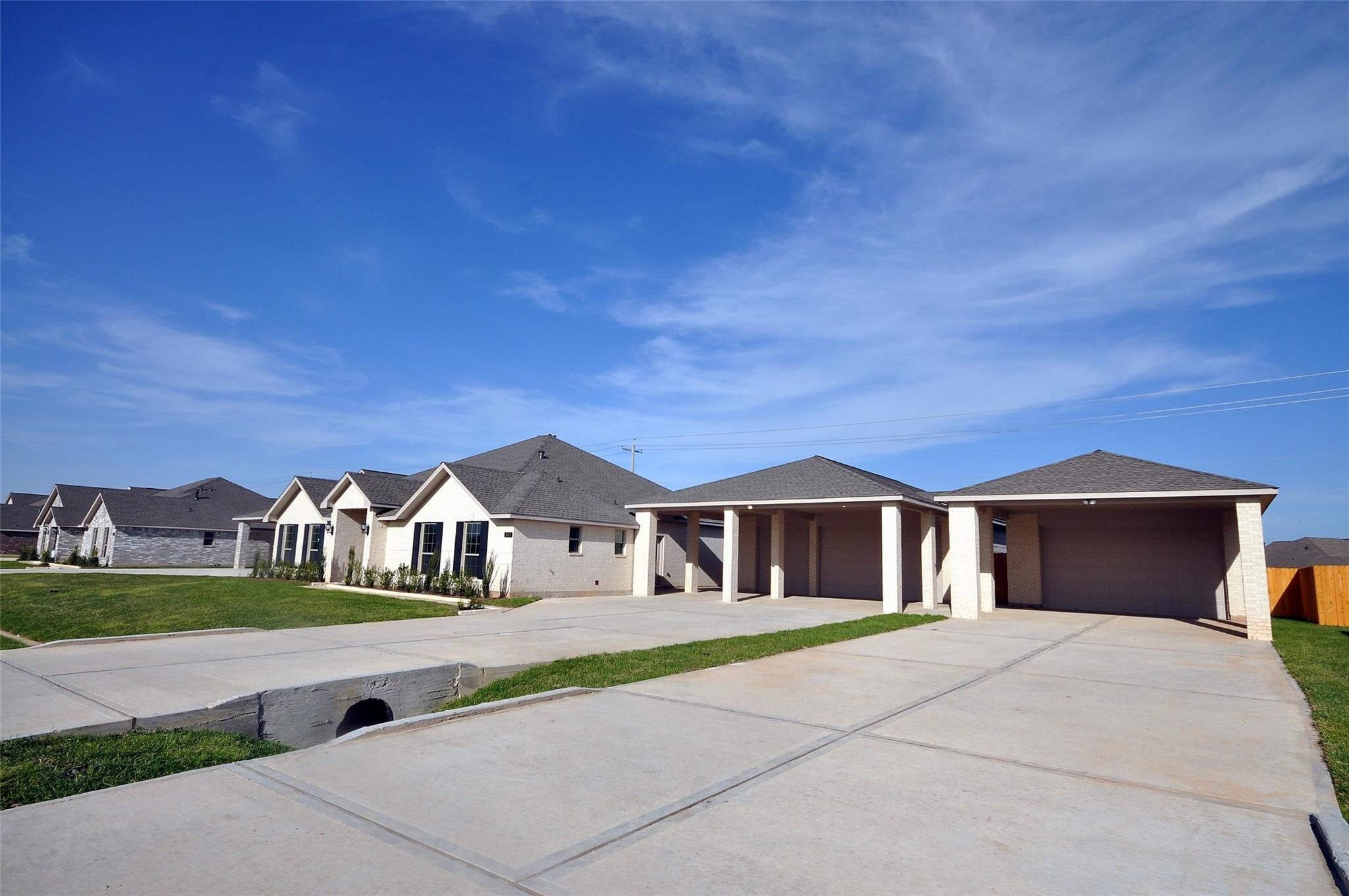 3113 Goza Trail