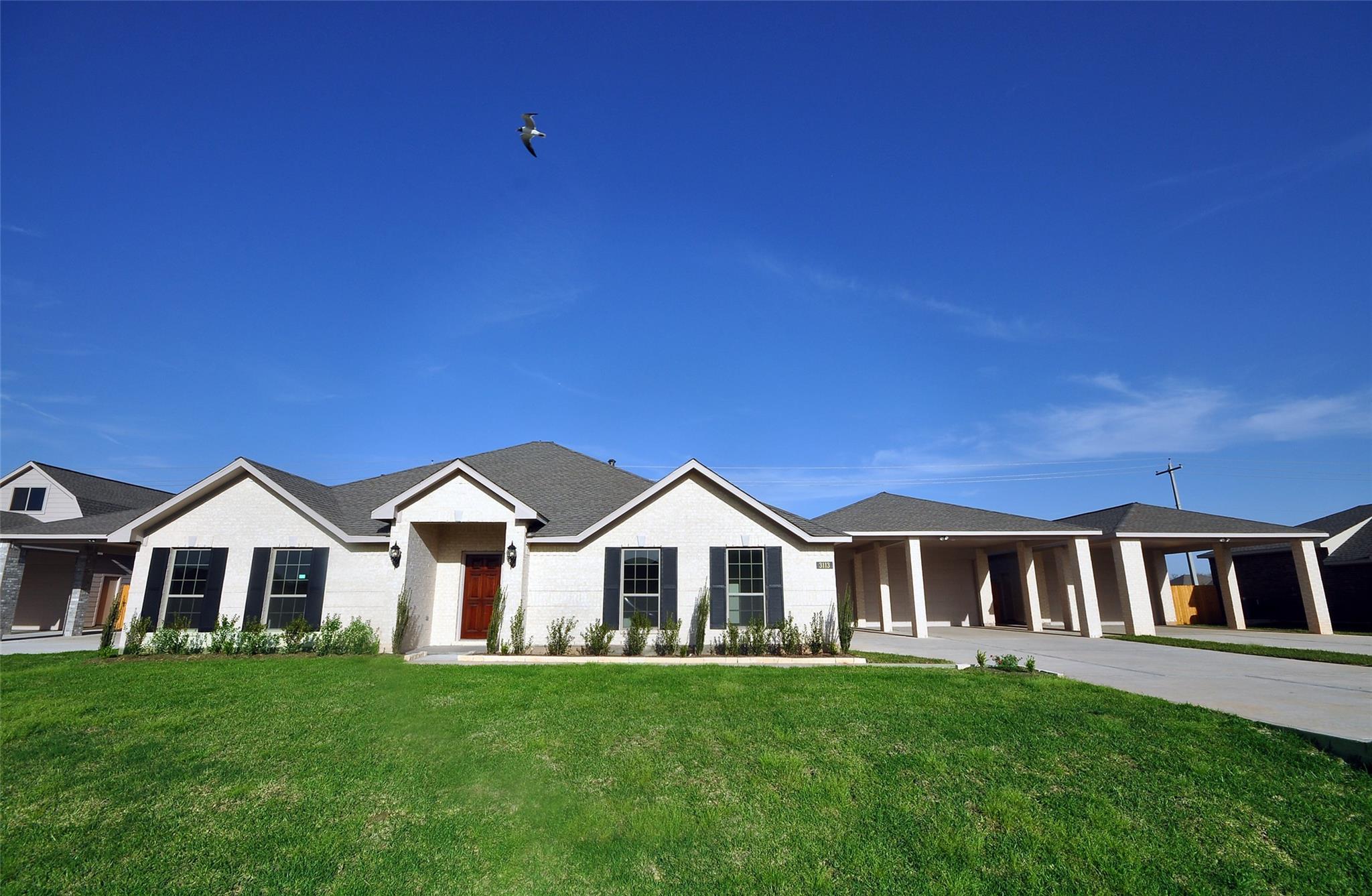 3113 Goza Trail