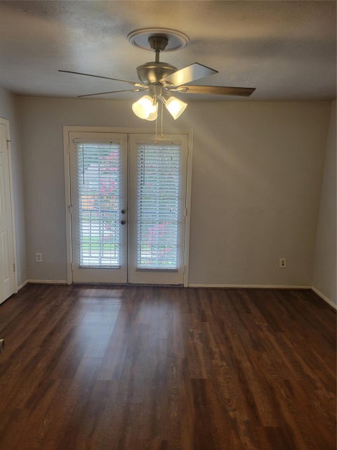 Photo of 7021 Chasewood Drive, Houston, TX 77489 (MLS # 51127529)