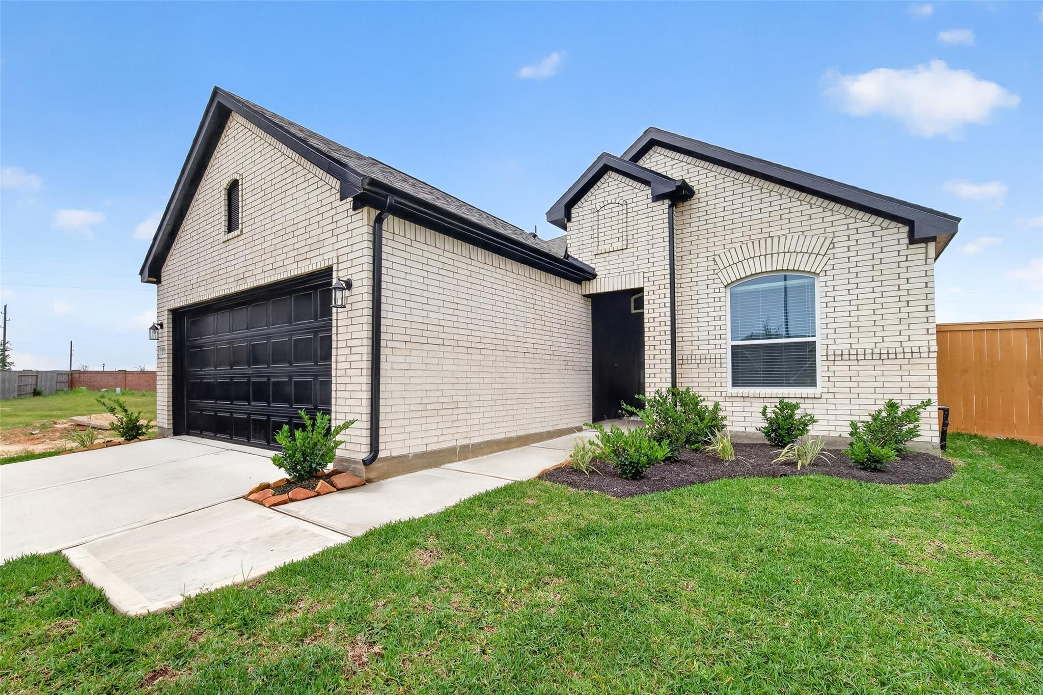 27203 Leeward Jetty Drive