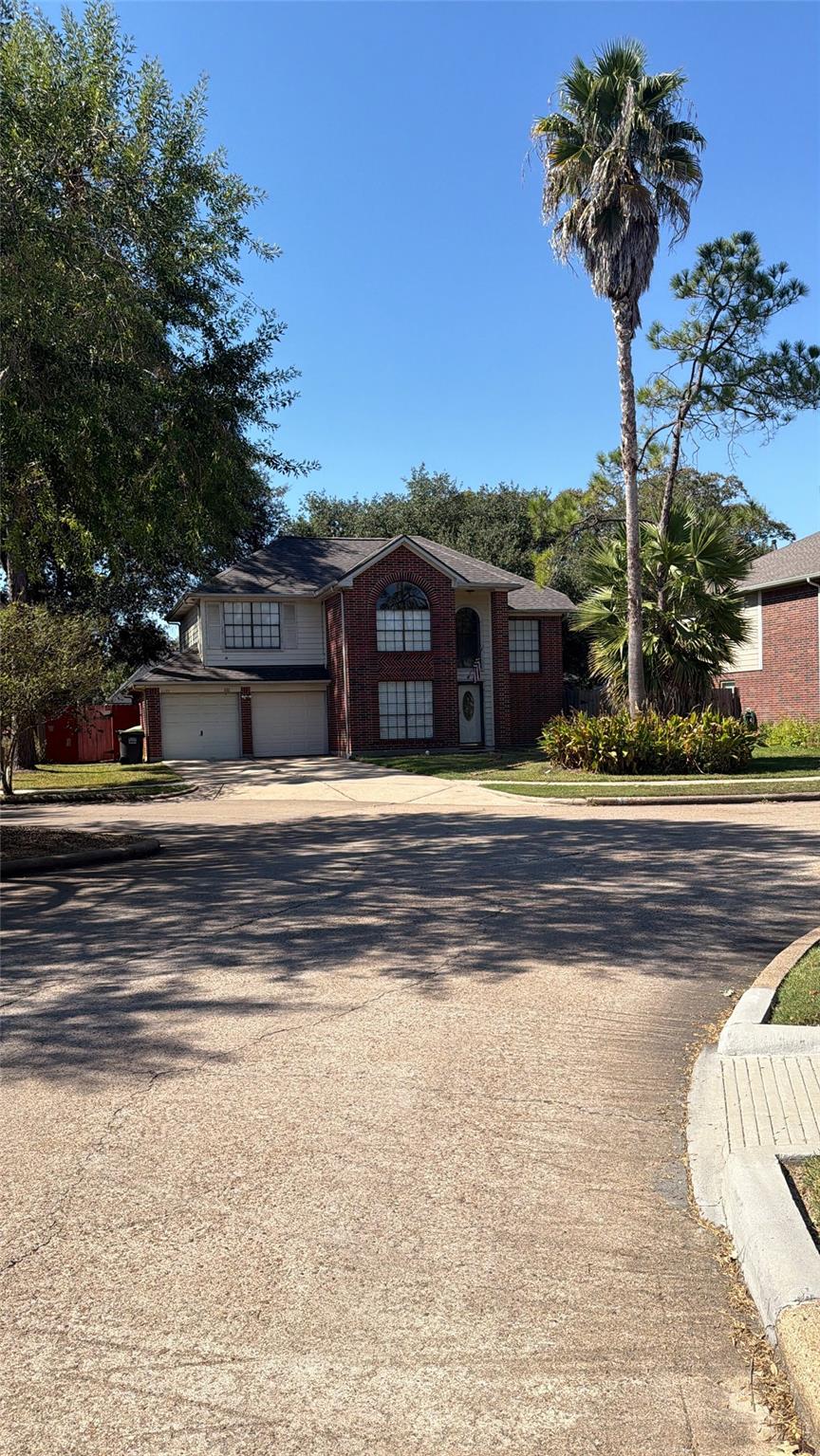 1122 Wentworth Drive