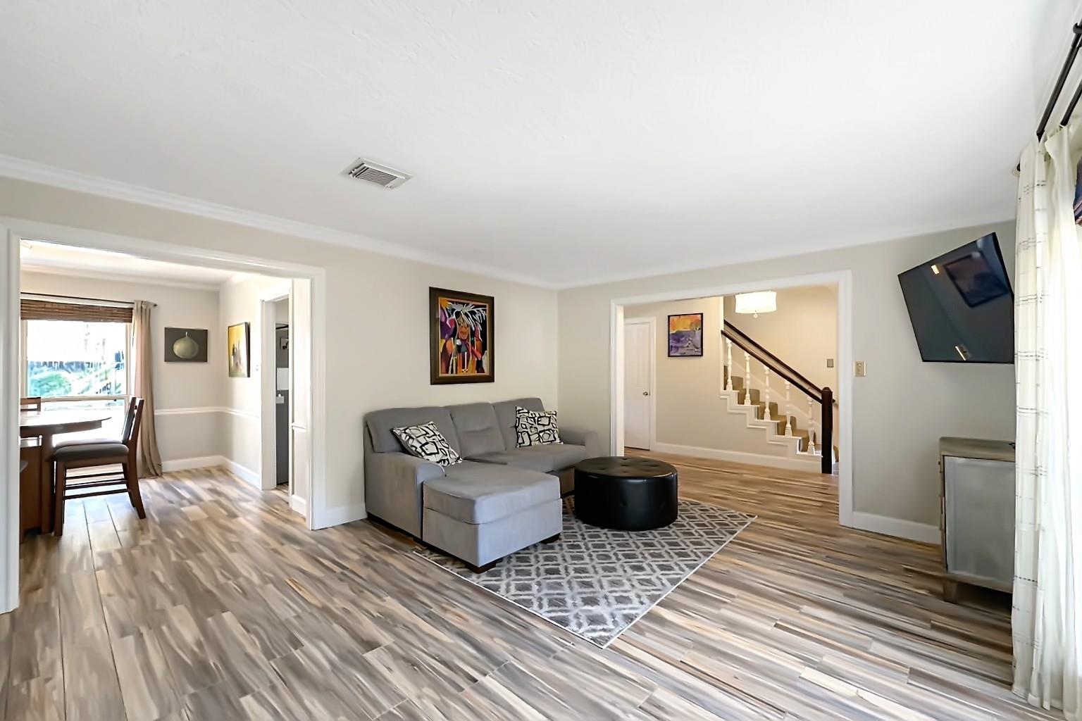 17418 Spicewood Springs Lane