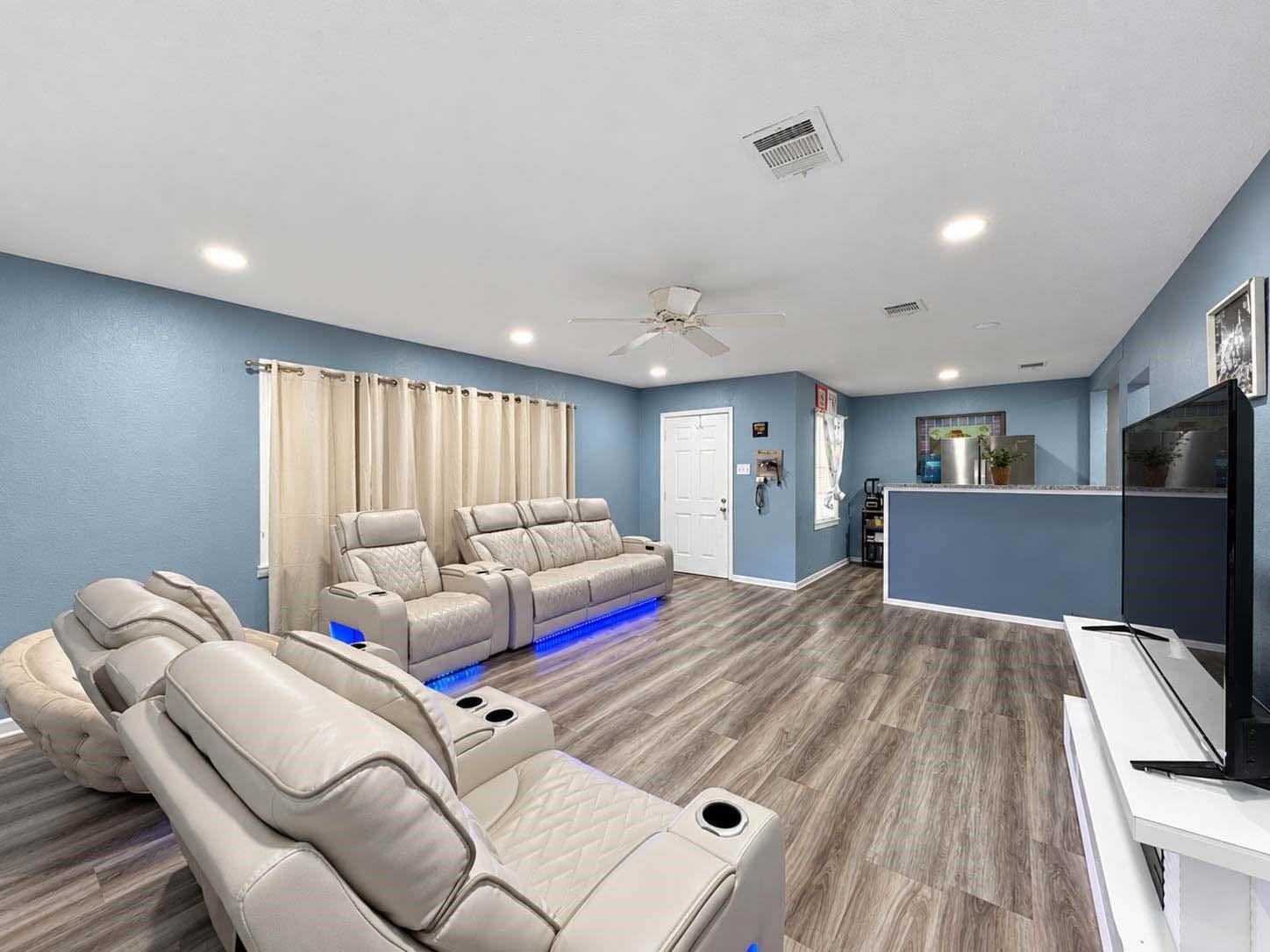 6737 E Bayou Drive